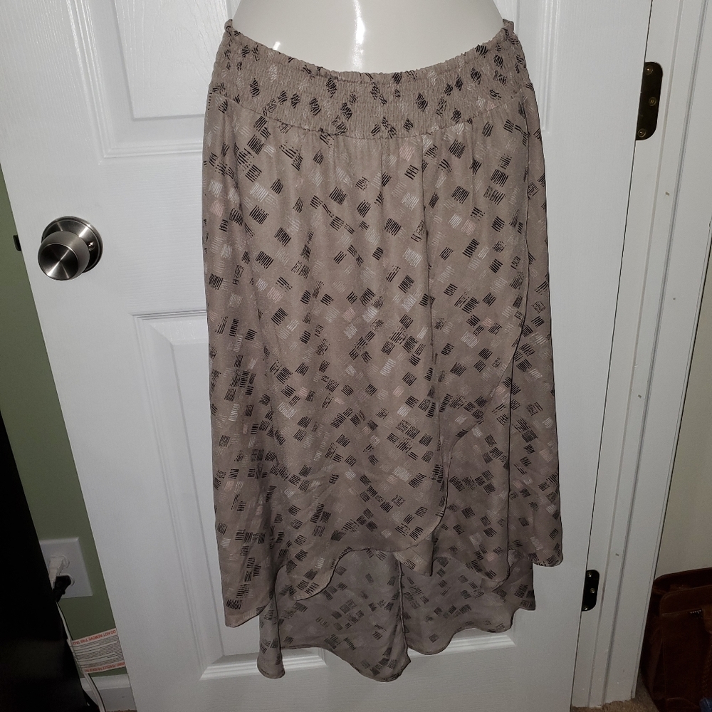 High-low faux wrap skirt